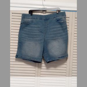 Women's XXL Shorts DKNY Dark Comfort Stretch. LT wash Denim Blue